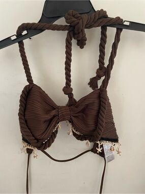 SHEIN Brown Rope-Detail Bikini Top with Shell Trim